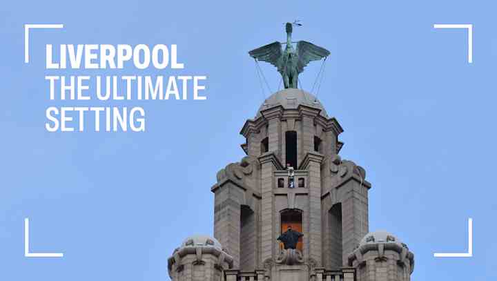 Filming of The Batman on top of the Liver Building